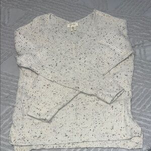 Jessica Simpson White V-Neck Sweater